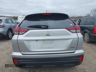2024 Mitsubishi Eclipse Cross LE z VIN JA4ATVAA2RZ013660, wystawiony jako IAAI lot #41999234 z przebiegiem Nie podano mil oraz . Historia ofert i sprzedaży dostępna na DreamBid. Obrazek 16.
