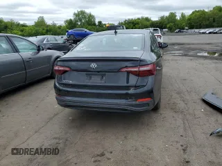 2024 Volkswagen Jetta S с VIN 3VW5M7BU6RM102431, выставлен на аукционе Copart как лот 58212985 с пробегом 6 065 миль миль и Списание • Salvage title. История ставок и продаж доступна на DreamBid. Изображение 6.