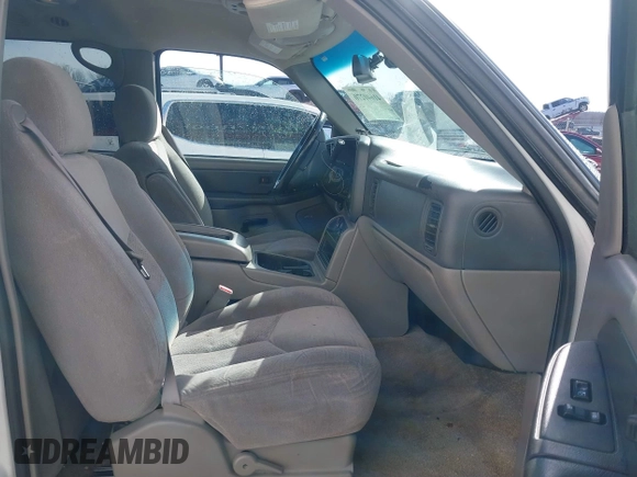 2003 Chevrolet Tahoe LS with VIN 1GNEK13Z63J161362, listed as a IAAI auction lot 41640270 with 241,882 mi miles. Bid and sale history available at carsss.com. Image 5.