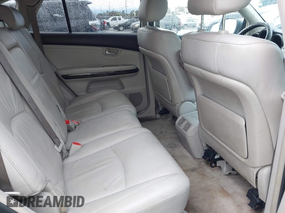 2008 Lexus RX 350 with VIN 2T2GK31U38C032725, listed as a IAAI auction lot 41746140 with 263,926 mi miles and . Bid and sale history available at DreamBid. Image 8.