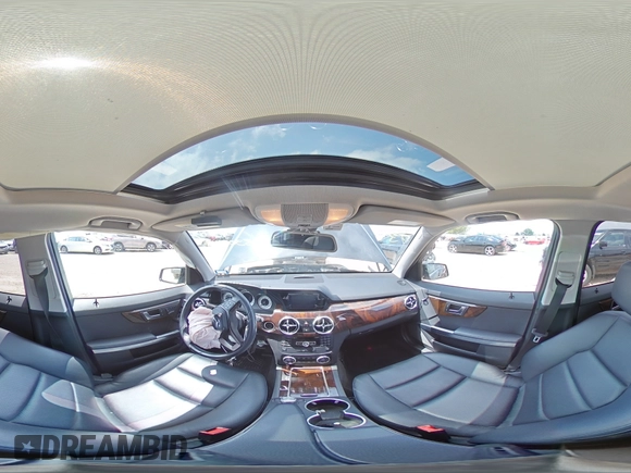 2014 Mercedes-Benz GLK 350 with VIN WDCGG5HBXEG191352, listed as a Copart auction lot 53067194 with 58,388 mi miles and Salvage Title. Bid and sale history available at DreamBid. Image 14.