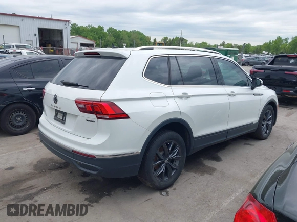 2023 Volkswagen Tiguan SE with VIN 3VVMB7AX0PM036876, listed as a IAAI auction lot 42023415 with 42,003 mi miles and . Bid and sale history available at DreamBid. Image 4.