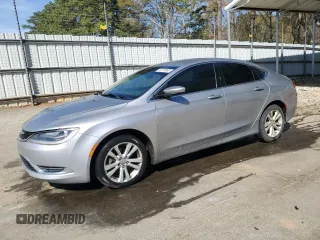 2015 Chrysler 200 Limited z VIN 1C3CCCAB0FN639808, wystawiony jako Copart lot #49775985 z przebiegiem 184 671 mil mil oraz Szkody całkowita. Historia ofert i sprzedaży dostępna na DreamBid. Obrazek 1.