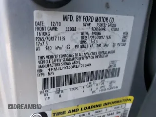 2011 Ford Expedition XL z VIN 1FMJU1G53BEF21649, wystawiony jako Copart lot #84542364 z przebiegiem 175 320 mil mil oraz Szkoda całkowita • Salvage title. Historia ofert i sprzedaży dostępna na DreamBid. Obrazek 15.