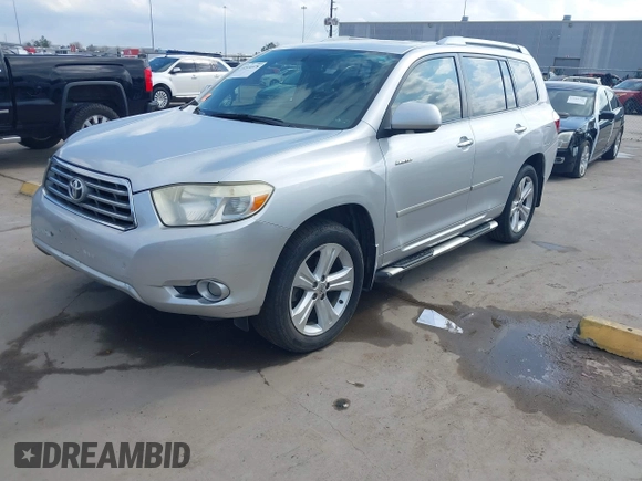 2010 Toyota Highlander Limited с VIN JTEYK3EH8A2097494, выставлен на аукционе IAAI как лот 41516578 с пробегом 216 077 миль миль и . История ставок и продаж доступна на DreamBid. Изображение 20.