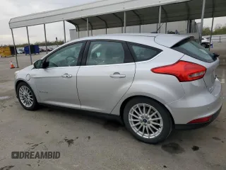 2015 Ford Focus Electric с VIN 1FADP3R4XFL317737, выставлен на аукционе Copart как лот 84839504 с пробегом 71 692 миль миль и Чистый • Clean title. История ставок и продаж доступна на DreamBid. Изображение 2.