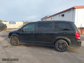2018 Dodge Grand Caravan GT with VIN 2C4RDGEG3JR345119, listed as a IAAI auction lot 40976021 with 164,923 mi miles. Bid and sale history available at carsss.com. Image 15.