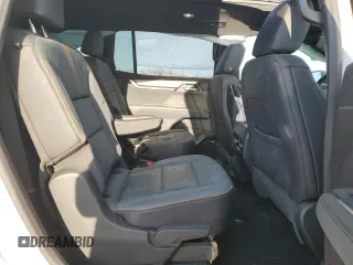 2024 GMC Acadia AWD AT4 z VIN 1GKENPKS7RJ174495, wystawiony jako Copart lot #82187344 z przebiegiem Nie podano mil oraz Szkoda całkowita • Salvage title. Historia ofert i sprzedaży dostępna na DreamBid. Obrazek 12.