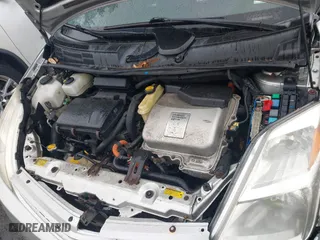 2005 Toyota Prius with VIN JTDKB22U957026061, listed as a IAAI auction lot 41984149 with 188,700 mi miles. Bid and sale history available at carsss.com. Image 10.