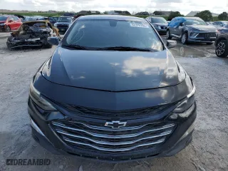 2020 Chevrolet Malibu RS with VIN 1G1ZG5ST9LF096082, listed as a Copart auction lot 52370165 with 57,365 mi miles and Clean Title. Bid and sale history available at carsss.com. Image 5.