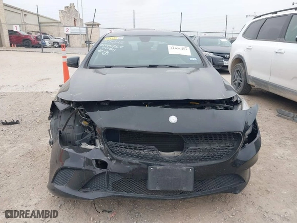 2014 Mercedes-Benz CLA-Class CLA 250 with VIN WDDSJ4EB3EN040001, listed as a IAAI auction lot 41631453 with 70,009 mi miles. Bid and sale history available at carsss.com. Image 13.