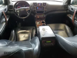 2013 Toyota Highlander Limited z VIN 5TDDK3EH1DS257974, wystawiony jako Copart lot #59481915 z przebiegiem 322 770 mil mil oraz Nie do naprawy • Non repairable. Historia ofert i sprzedaży dostępna na DreamBid. Obrazek 8.