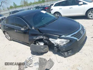 2015 Nissan Altima S with VIN 1N4AL3AP0FN381651, listed as a IAAI auction lot 42102250 with 91,670 mi miles and . Bid and sale history available at DreamBid. Image 1.