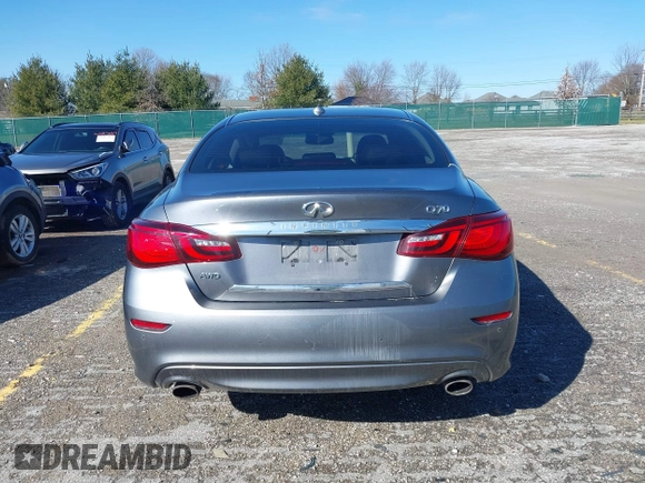 2018 Infiniti Q70 Luxe with VIN JN1BY1AR3JM220783, listed as a IAAI auction lot 41480241 with 95,739 mi miles and . Bid and sale history available at DreamBid. Image 16.