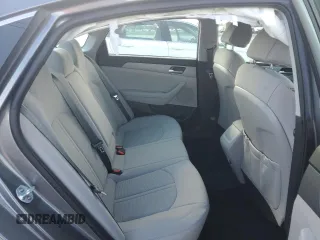 2018 Hyundai Sonata SE z VIN 5NPE24AF6JH722829, wystawiony jako Copart lot #50531125 z przebiegiem 68 920 mil mil oraz Szkoda całkowita • Salvage title. Historia ofert i sprzedaży dostępna na DreamBid. Obrazek 10.