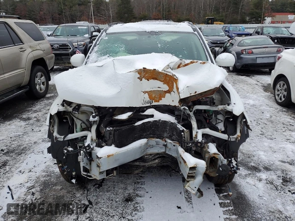 2014 Jeep Compass Latitude with VIN 1C4NJDEB9ED911237, listed as a Copart auction lot 85651674 with Not Provided miles and Salvage Title. Bid and sale history available at DreamBid. Image 5.