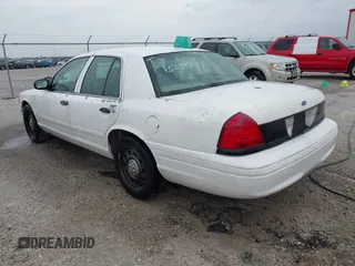 2008 Ford Police Interceptor с VIN 2FAHP71V48X155882, выставлен на аукционе IAAI как лот 41929332 с пробегом Не указан миль и . История ставок и продаж доступна на DreamBid. Изображение 3.