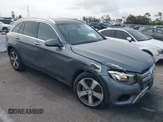 2017 Mercedes-Benz GLC 300 z VIN WDC0G4JB9HF172775, wystawiony jako IAAI lot #42193500 z przebiegiem 55 917 mil mil oraz . Historia ofert i sprzedaży dostępna na DreamBid. Obrazek 1.