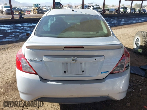 2015 Nissan Versa SV with VIN 3N1CN7AP7FL958280, listed as a IAAI auction lot 41414909 with 93,045 mi miles. Bid and sale history available at carsss.com. Image 17.