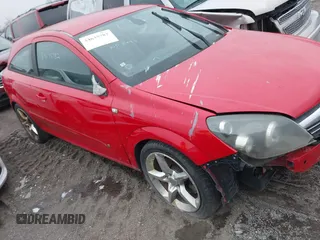 2008 Saturn Astra XR z VIN W08AT271585075113, wystawiony jako IAAI lot #38358255 z przebiegiem 12 178 mil mil oraz . Historia ofert i sprzedaży dostępna na DreamBid. Obrazek 1.