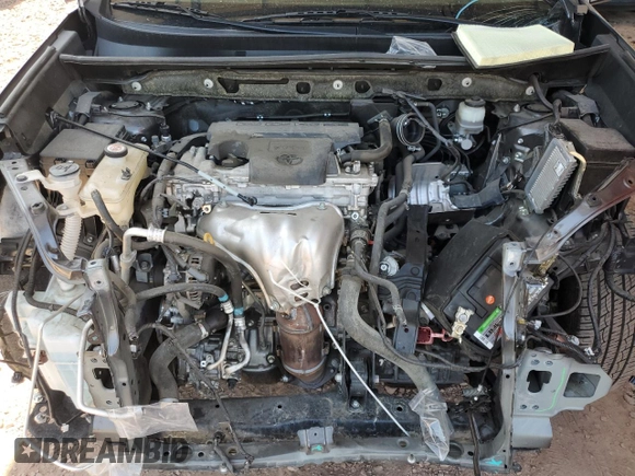2018 Toyota RAV4 XLE with VIN JTMWFREV5JJ180198, listed as a Copart auction lot 52440575 with 43,707 mi miles and Salvage Title. Bid and sale history available at DreamBid. Image 12.
