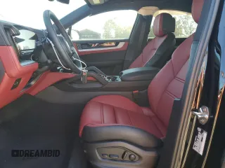 2024 Porsche Cayenne z VIN WP1BA2AY5RDA55876, wystawiony jako Copart lot #82519034 z przebiegiem 354 mil mil oraz Szkoda całkowita • Salvage title. Historia ofert i sprzedaży dostępna na DreamBid. Obrazek 7.