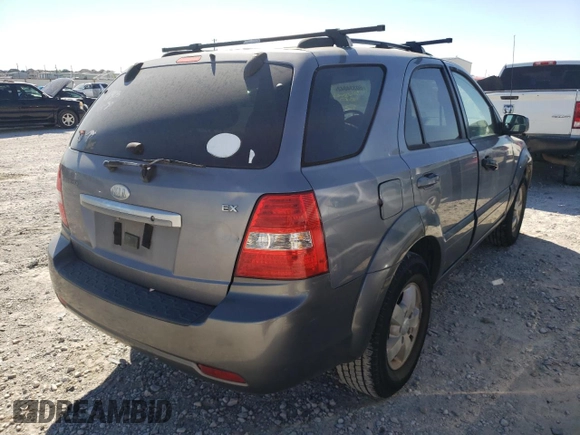 2008 Kia Sorento EX z VIN KNDJD736385773061, wystawiony jako Copart lot #40093723 z przebiegiem 170 006 mil mil oraz Czysty tytuł • Clean title. Historia ofert i sprzedaży dostępna na DreamBid. Obrazek 4.