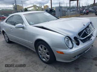 2002 Mercedes-Benz CLK 320/430 with VIN WDBLJ65G52T126485, listed as a IAAI auction lot 41978394 with 141,315 mi miles and . Bid and sale history available at carsss.com. Image 1.