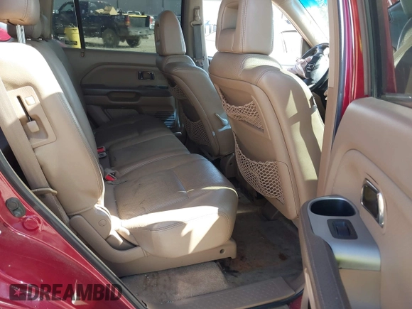 2005 Honda Pilot EX-L with VIN 5FNYF18505B022497, listed as a IAAI auction lot 41994385 with 199,143 mi miles. Bid and sale history available at carsss.com. Image 8.