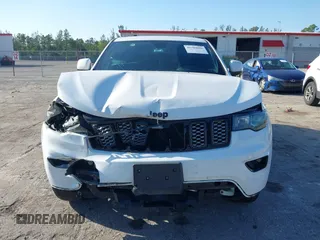 2018 Jeep Grand Cherokee Altitude with VIN 1C4RJEAG7JC197150, listed as a IAAI auction lot 41709016 with 94,480 mi miles. Bid and sale history available at carsss.com. Image 12.