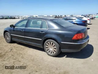 2005 Volkswagen Phaeton z VIN WVWAF03D458004076, wystawiony jako Copart lot #66794644 z przebiegiem Nie podano mil oraz Tytuł czysty. Historia ofert i sprzedaży dostępna na DreamBid. Obrazek 2.