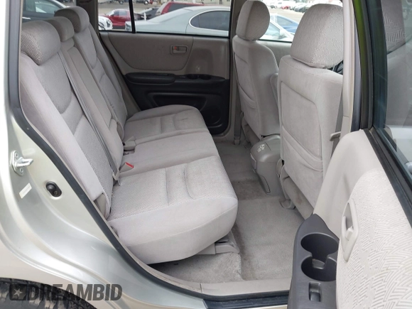 2002 Toyota Highlander z VIN JTEGD21A520038487, wystawiony jako IAAI lot #42360225 z przebiegiem 163 470 mil mil oraz . Historia ofert i sprzedaży dostępna na DreamBid. Obrazek 8.