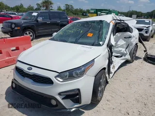 2019 Kia Forte LXS with VIN 3KPF24AD0KE128679, listed as a IAAI auction lot 39235456 with 1 mi miles. Bid and sale history available at carsss.com. Image 20.