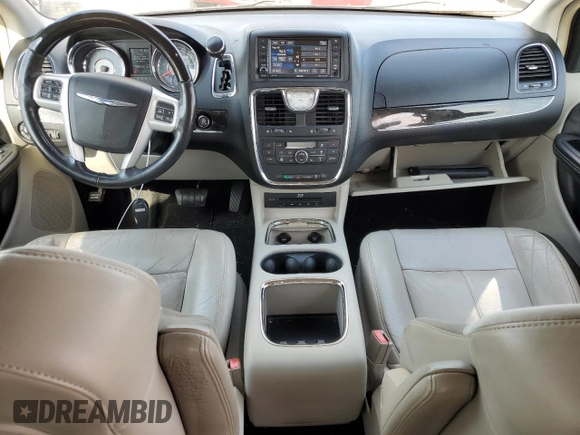 2015 Chrysler Town & Country Limited Platinum with VIN 2C4RC1GG1FR753400, listed as a Copart auction lot 54749855 with 146,561 mi miles and Clean Title. Bid and sale history available at carsss.com. Image 9.