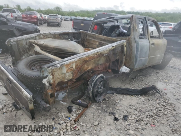 1999 Ford Ranger XL z VIN 1FTZR15V8XTB11363, wystawiony jako Copart lot #55101725 z przebiegiem Nie podano mil oraz Nie do naprawy • Non repairable. Historia ofert i sprzedaży dostępna na DreamBid. Obrazek 3.
