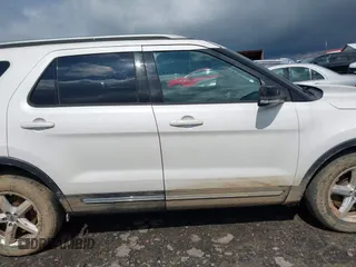 2017 Ford Explorer XLT z VIN 1FM5K8D83HGC80140, wystawiony jako IAAI lot #42336788 z przebiegiem 94 058 mil mil oraz . Historia ofert i sprzedaży dostępna na DreamBid. Obrazek 12.