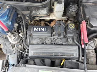 2006 MINI Hardtop with VIN WMWRC33516TK18735, listed as a IAAI auction lot 42519124 with 135,976 mi miles and . Bid and sale history available at DreamBid. Image 10.