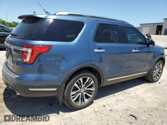 2018 Ford Explorer Platinum z VIN 1FM5K8HT4JGA54385, wystawiony jako Copart lot #57814475 z przebiegiem 105 489 mil mil oraz Szkoda całkowita • Salvage title. Historia ofert i sprzedaży dostępna na DreamBid. Obrazek 3.
