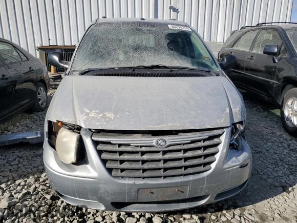2006 Chrysler Town & Country LWB Touring with VIN 2A4GP54L46R849049, listed as a Copart auction lot 86298314 with 191,710 mi miles and Salvage Title. Bid and sale history available at carsss.com. Image 5.