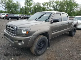 2010 Toyota Tacoma z VIN 3TMMU4FN2AM018319, wystawiony jako Copart lot #58962665 z przebiegiem Nie podano mil oraz Szkoda całkowita • Salvage title. Historia ofert i sprzedaży dostępna na DreamBid. Obrazek 1.