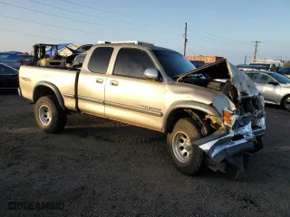2002 Toyota Tundra SR5 with VIN 5TBBT44132S305155, listed as a Copart auction lot 44272655 with 147,670 mi miles and Non Repairable. Bid and sale history available at carsss.com. Image 4.