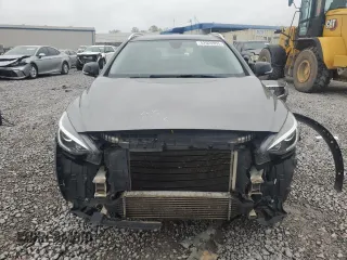 2018 Infiniti QX30 Premium with VIN SJKCH5CR7JA049931, listed as a Copart auction lot 52024955 with 94,588 mi miles and Clean title. Bid and sale history available at DreamBid. Image 5.