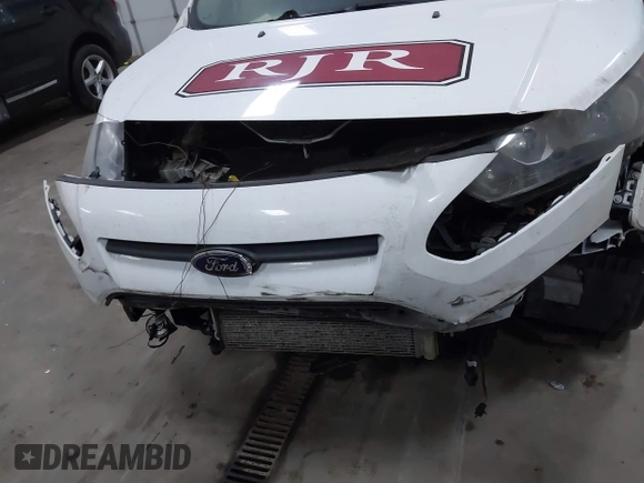 2015 Ford Transit Connect XL с VIN NM0LS6E77F1190413, выставлен на аукционе IAAI как лот 41166015 с пробегом 133 125 миль миль и . История ставок и продаж доступна на DreamBid. Изображение 13.