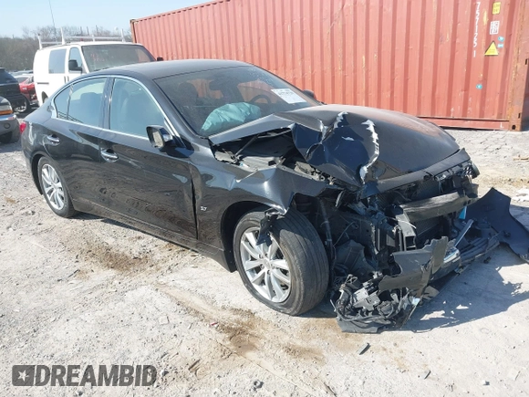 2015 Infiniti Q50 Premium with VIN JN1BV7AR0FM397827, listed as a IAAI auction lot 41774729 with 85,616 mi miles. Bid and sale history available at carsss.com. Image 1.