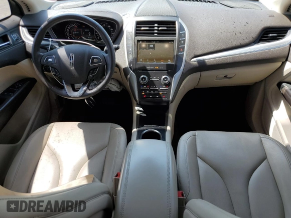 2018 Lincoln MKC Premiere with VIN 5LMCJ1C91JUL22868, listed as a Copart auction lot 52941815 with 86,178 mi miles and Salvage Title. Bid and sale history available at DreamBid. Image 8.