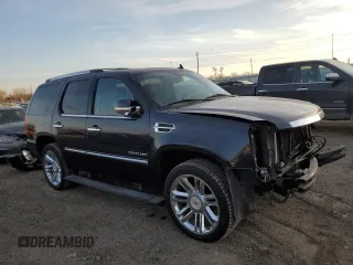 2013 Cadillac Escalade Platinum Edition with VIN 1GYS4DEF3DR205700, listed as a Copart auction lot 41800305 with 42,437 mi miles and Salvage Title. Bid and sale history available at carsss.com. Image 4.