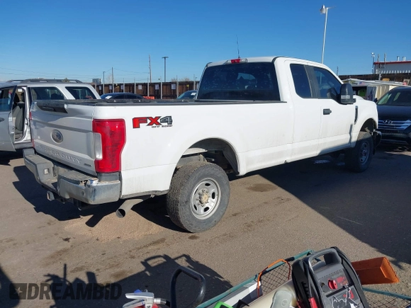 2019 Ford F-250 XL with VIN 1FT7X2B61KEF57318, listed as a IAAI auction lot 41676778 with 134,864 mi miles and . Bid and sale history available at DreamBid. Image 4.