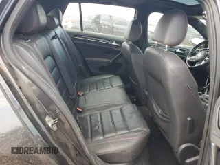 2015 Volkswagen GTI S с VIN 3VW4T7AU5FM034912, выставлен на аукционе Copart как лот 42836005 с пробегом 110 696 миль миль и Списание • Salvage title. История ставок и продаж доступна на DreamBid. Изображение 10.