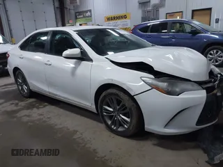 2017 Toyota Camry XLE z VIN 4T1BF1FK1HU770763, wystawiony jako IAAI lot #41987689 z przebiegiem 75 215 mil mil oraz . Historia ofert i sprzedaży dostępna na DreamBid. Obrazek 1.