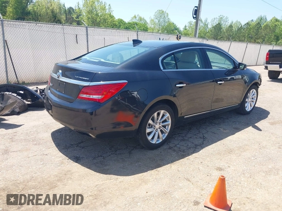 2015 Buick LaCrosse Leather with VIN 1G4GB5G39FF328413, listed as a IAAI auction lot 42017077 with 57,633 mi miles. Bid and sale history available at carsss.com. Image 4.